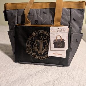 Hufflepuff Lunch Cooler Bag - Gray and Black